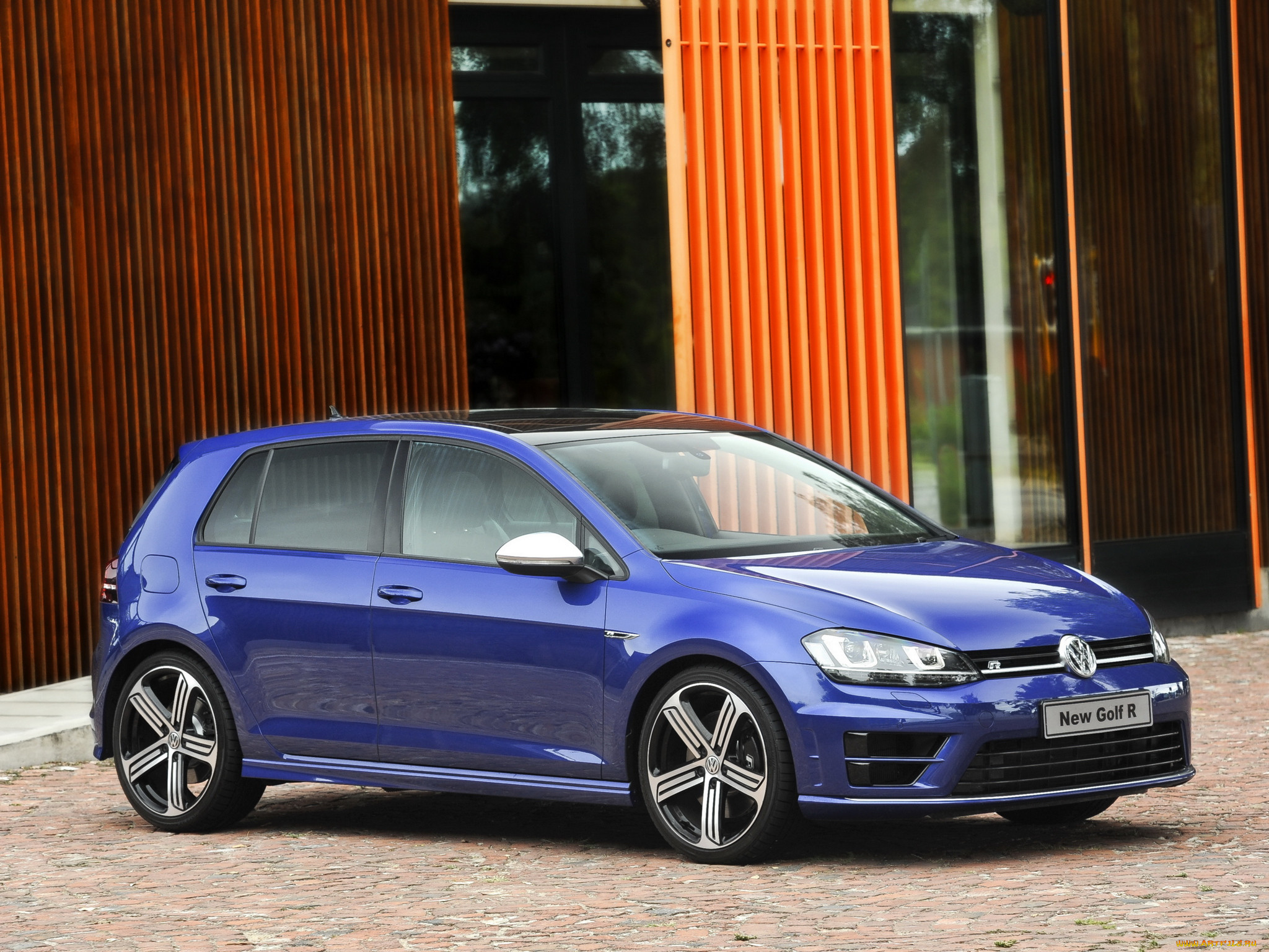 Хода гольф. VW Golf 7. Фольксваген гольф 7 р. Фольксваген Golf r. WV Golf 7 r.